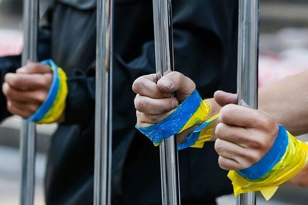 Обмен состоялся! Украина вернула 35 узников Кремля: видео и все детали