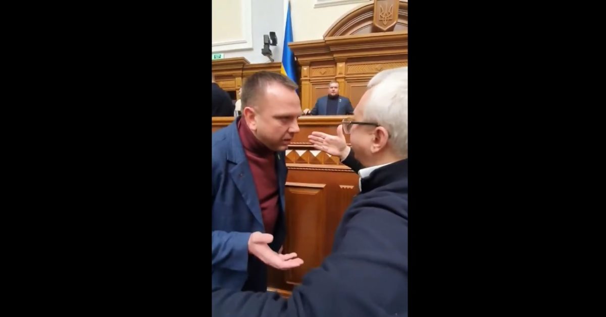 «За клоуна получите пи#*ы»: Нардеп от «Слуги народа» пригрозил депутату «Батькивщины»