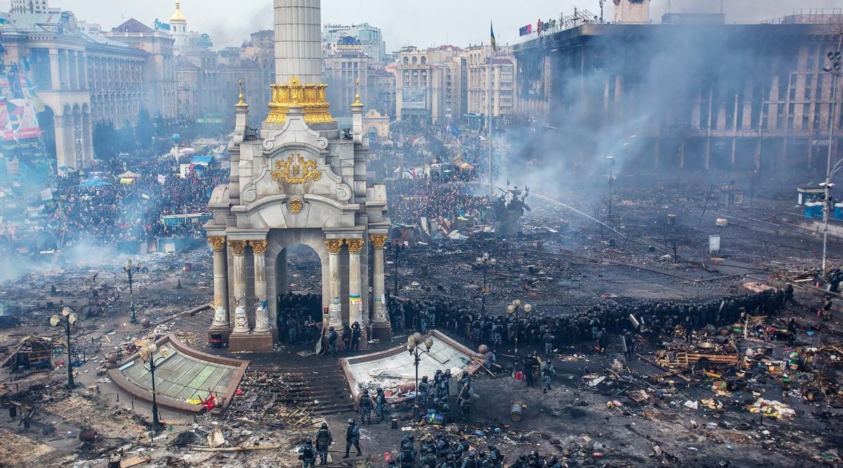 Возмущены признаками реванша диктатуры режима Януковича: Семьи героев Небесной Сотни обратились к Зеленскому