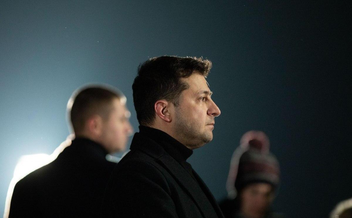 Все больше убеждаюсь, что бунт таки будет. Не путч, не Майдан, а именно бунт, и его последствия никому в Украине не понравятся