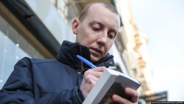 Асеев: Вместе с освобожденными из плена «ДНР» вернулись те, кто их избивал и пытал