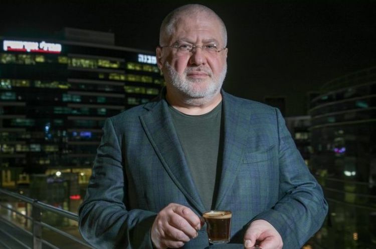 Власть в Украине полностью переходит к Коломойскому