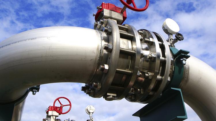 Попытки Кремля укрепить свое положение на нефтяном рынке Европы провалились