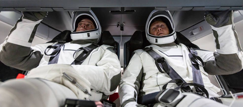 SpaceX запланировала на май свой первый полет с экипажем