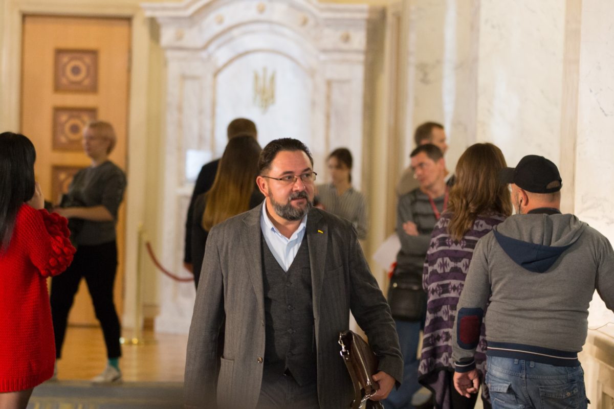 «Слуги народа» создали «антиколомойскую коалицию»