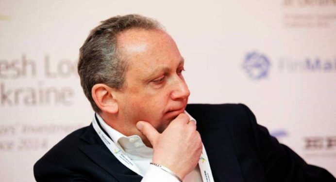 К концу мая экономика России будет разорвана в клочья, с ДЕСЯТКАМИ миллионов людей без работы и средств к существованию