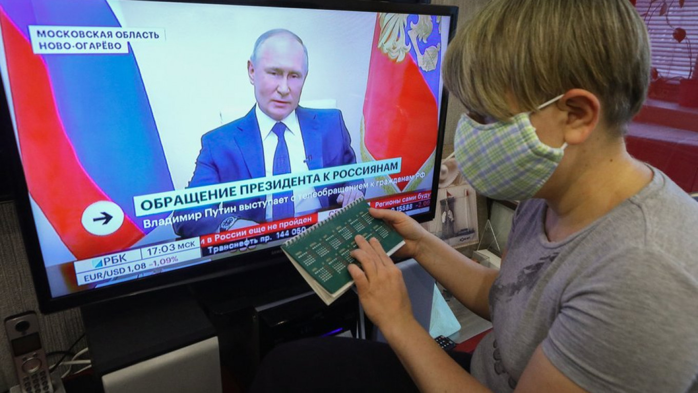 Кремль сам дал жителям России возможность вспомнить, что не все зависит от Путина