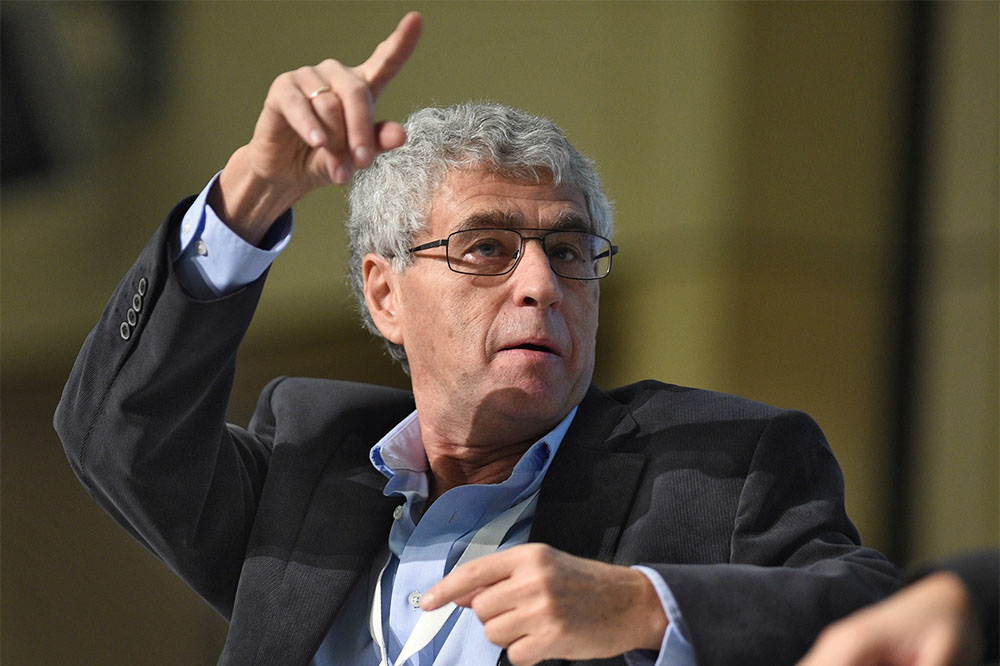 "Угроза бунтов и всплеск преступности", - Путин совсем не понимает, где живет