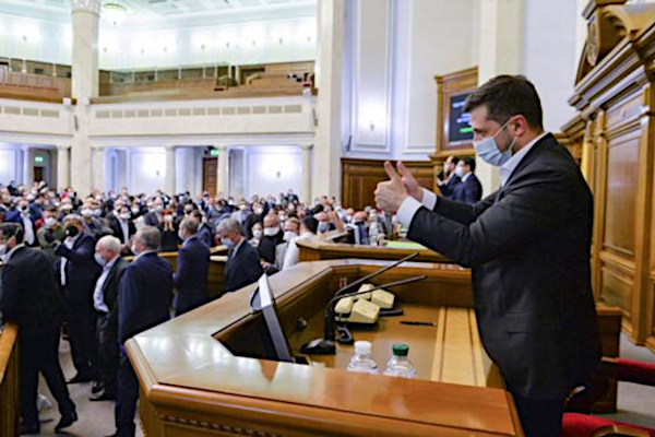 Зеленский – не лидер, а лифт