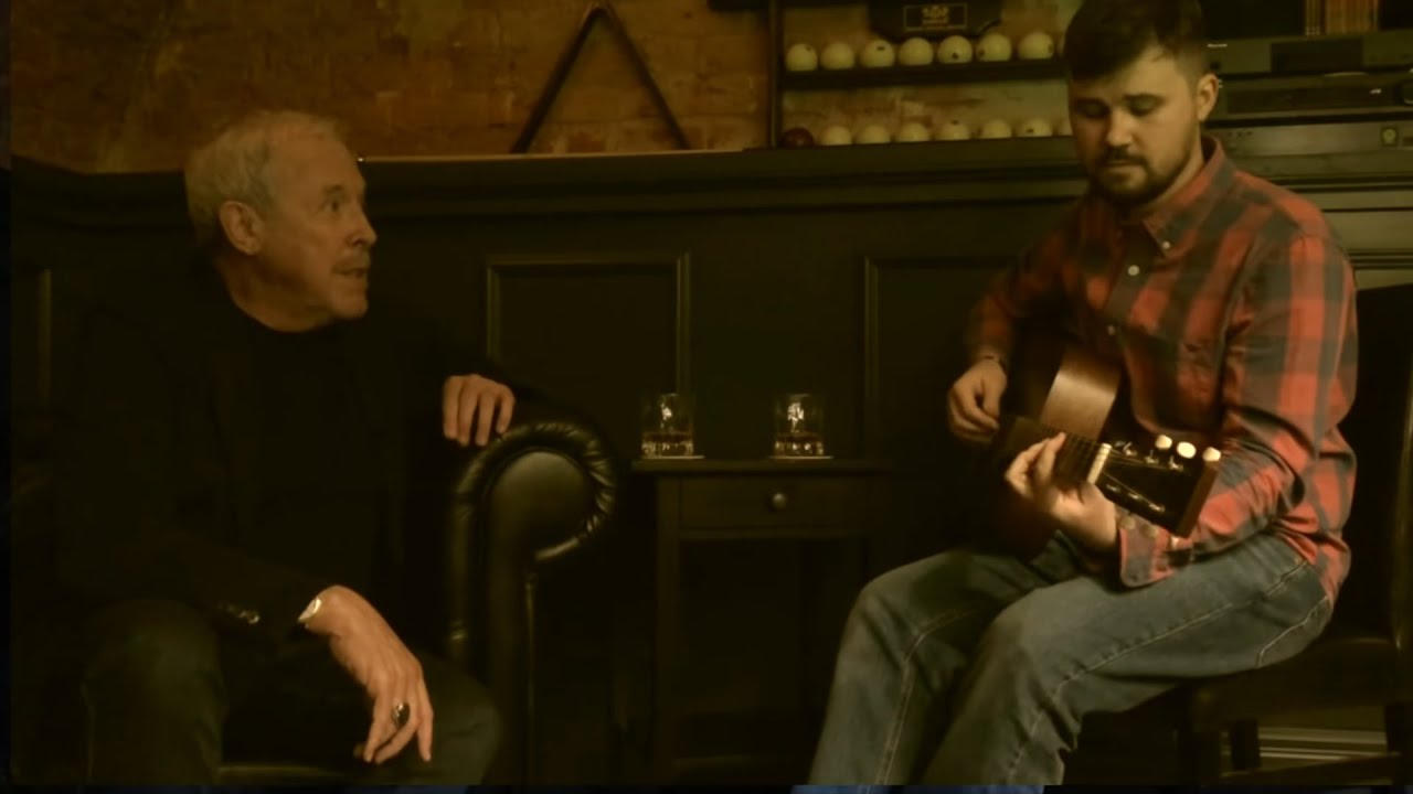 "Посмотри на Украину, всмотрись в их лица. Хотеть в ЕС может только дурак". Обломов и Макаревич сняли клип на саркастическую песню об РФ. Видео