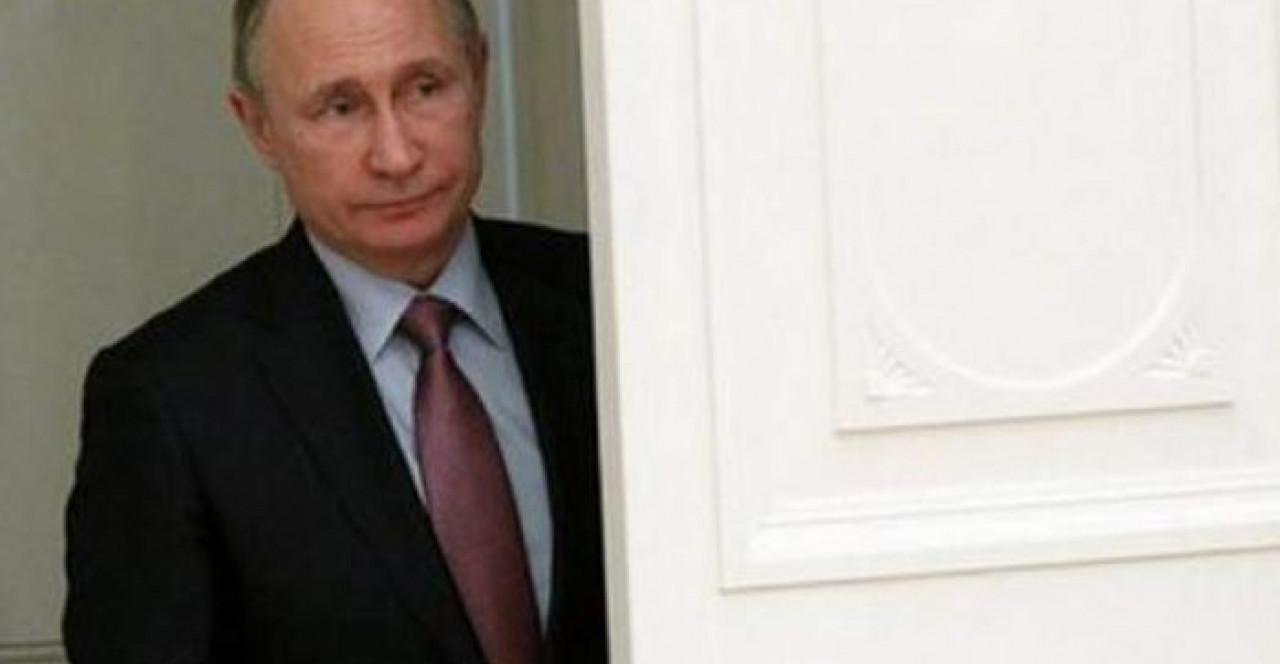 "Отложено в долгий ящик": Путин "отложил" Украину и Крым до осени, Россию ждет тяжелое время