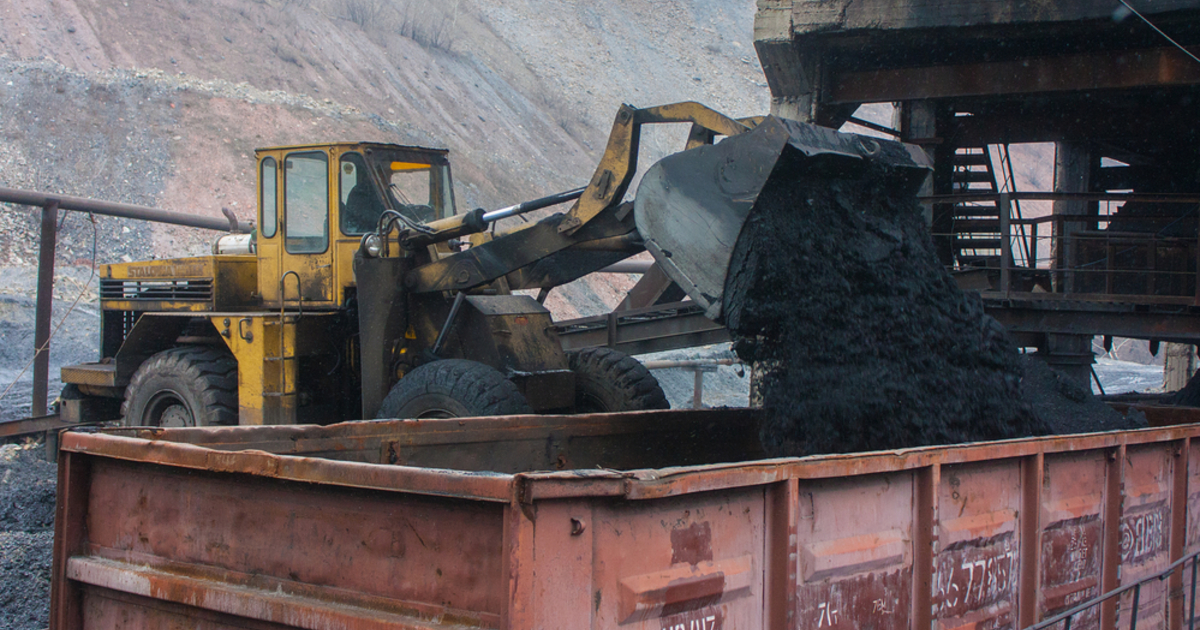 CМИ: Коломойский продает государству уголь из РФ и «ДНР», пока украинские шахтеры сидят без зарплаты