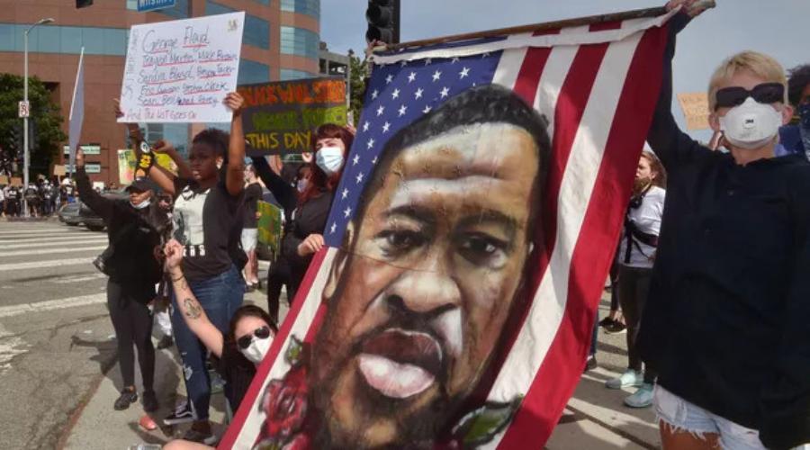 В противостоянии белых и чёрных в США выиграют азиаты и латиносы