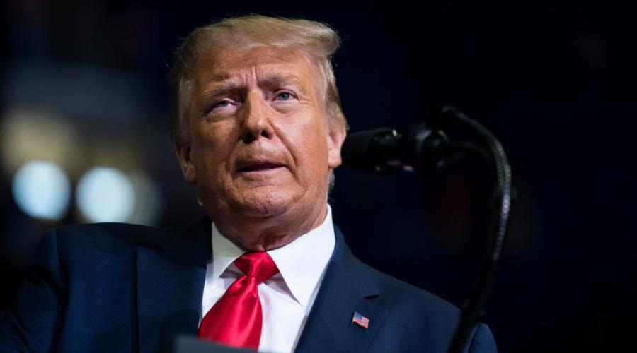 Трамп приказывает заморозить рабочие визы