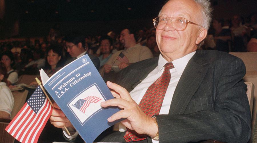 Сын Хрущева застрелился