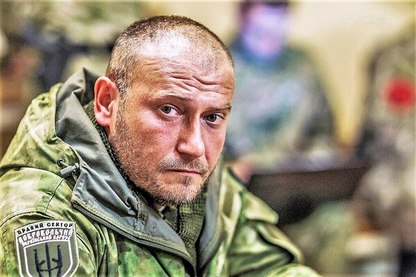 Ярош обратился к ВСУ из-за перемирия на Донбассе: "Власти решили, что Украину можно сдавать врагам"