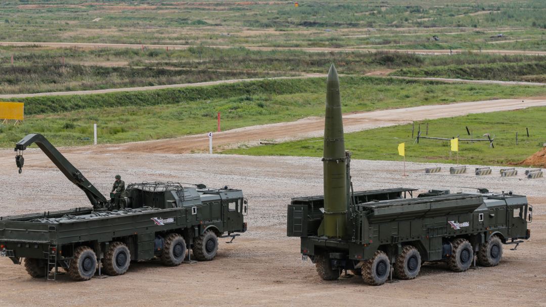 Россия провела ракетные учения и похвасталась кадрами ударов "Искандеров" и "Торнадо"