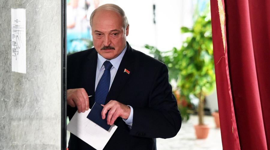 Силовики убедили Лукашенко, что ситуацию качает  несостоявшийся посол РФ в Украине