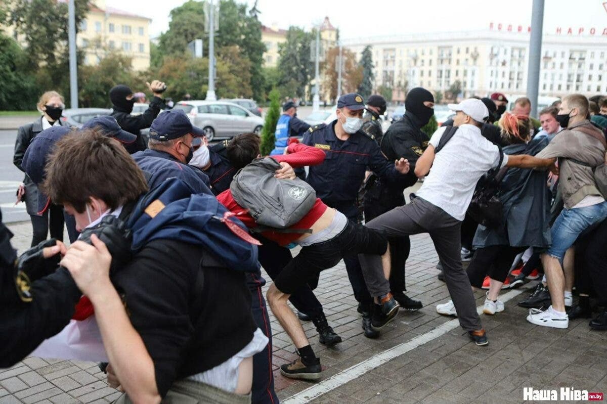 ⚡ В Минске ОМОН жестко разогнал акцию протеста студентов