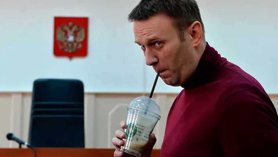 Отравление Навального: след ГРУ и призрак президентских амбиций Шойгу