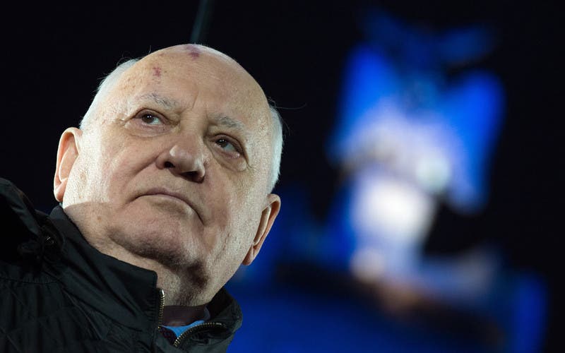 Горбачев выступил против Лукашенко: "Это так просто не пройдет"