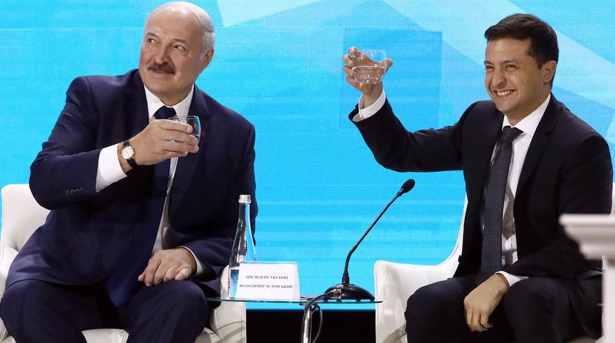Сохраняя репутацию. Зеленский бежит от Лукашенко как от зачумленного