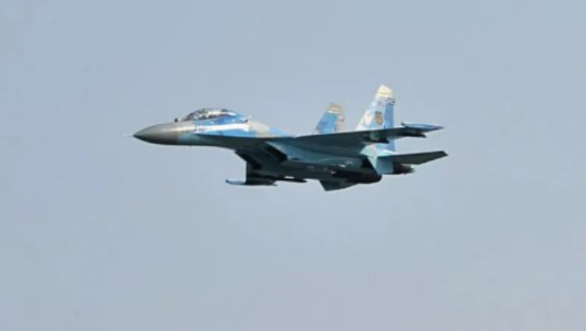 "Свое г*вно стыдно показывать": росСМИ выдали украинский истребитель за российский
