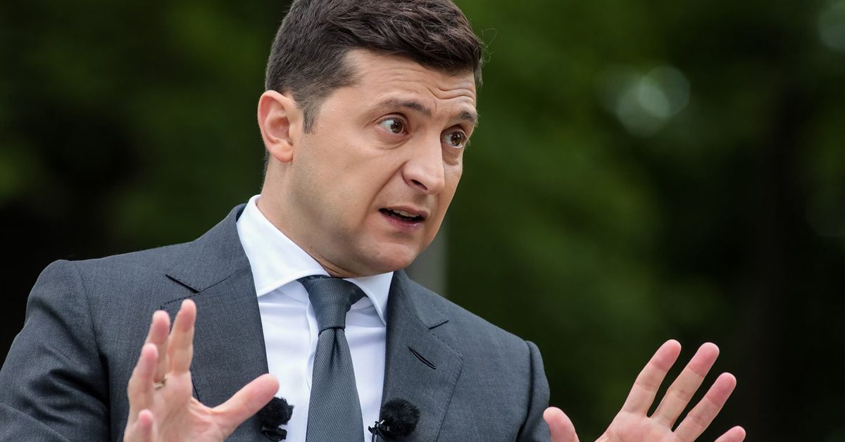 Дело не в том, какие вопросы президент решил задать, а почему и зачем он это делает