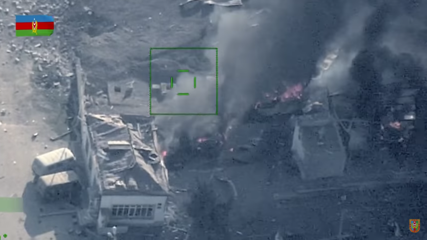 Азербайджан показал, как ударами с неба уничтожил боевую технику Армении (Видео)