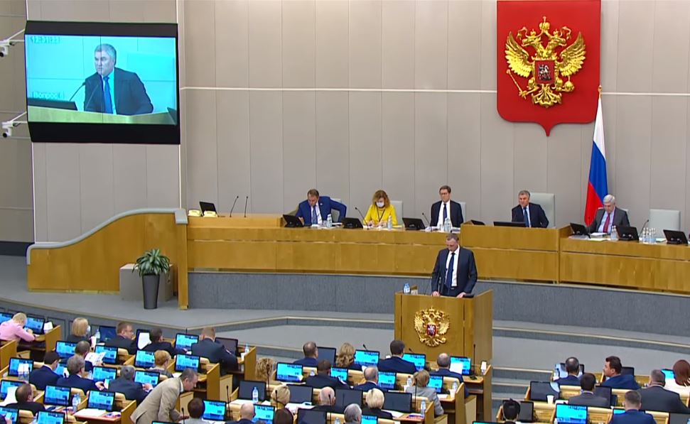 Госдума рассмотрит два законопроекта, фактически запрещающие митинги и пикеты в России