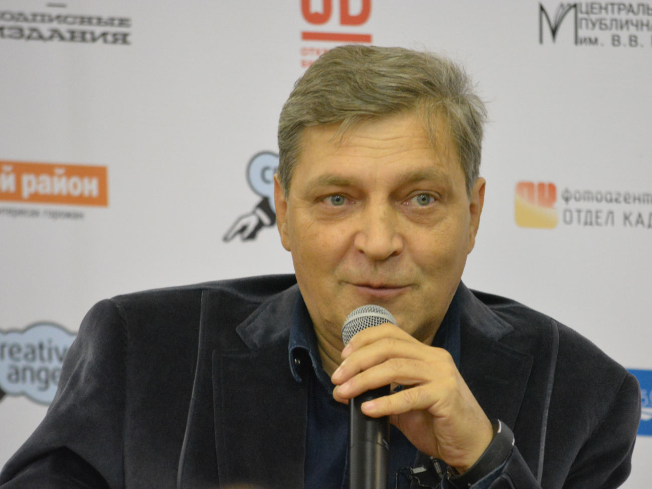 Россия напоминает старый трамвай с засекреченным маршрутом – Невзоров