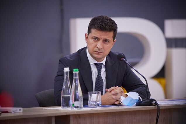Зеленского сломала система, которую он обещал разрушить – Bloomberg