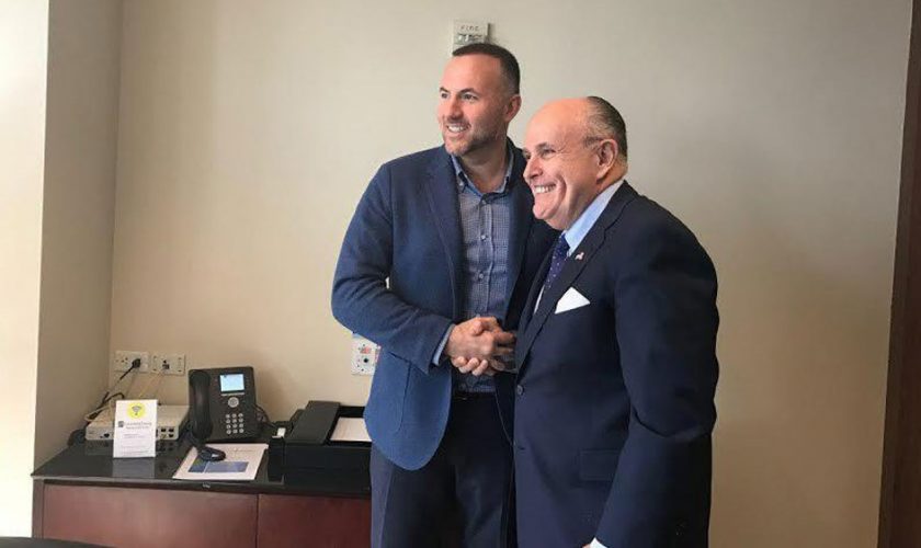 Против адвоката Трампа собрали достаточно доказательств за связь с олигархом Фуксом, – расследователь из США