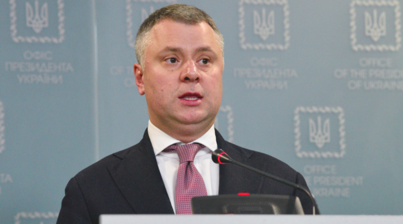 Витренко предлагает украинцам не замечать своей бедности и платить за богатых