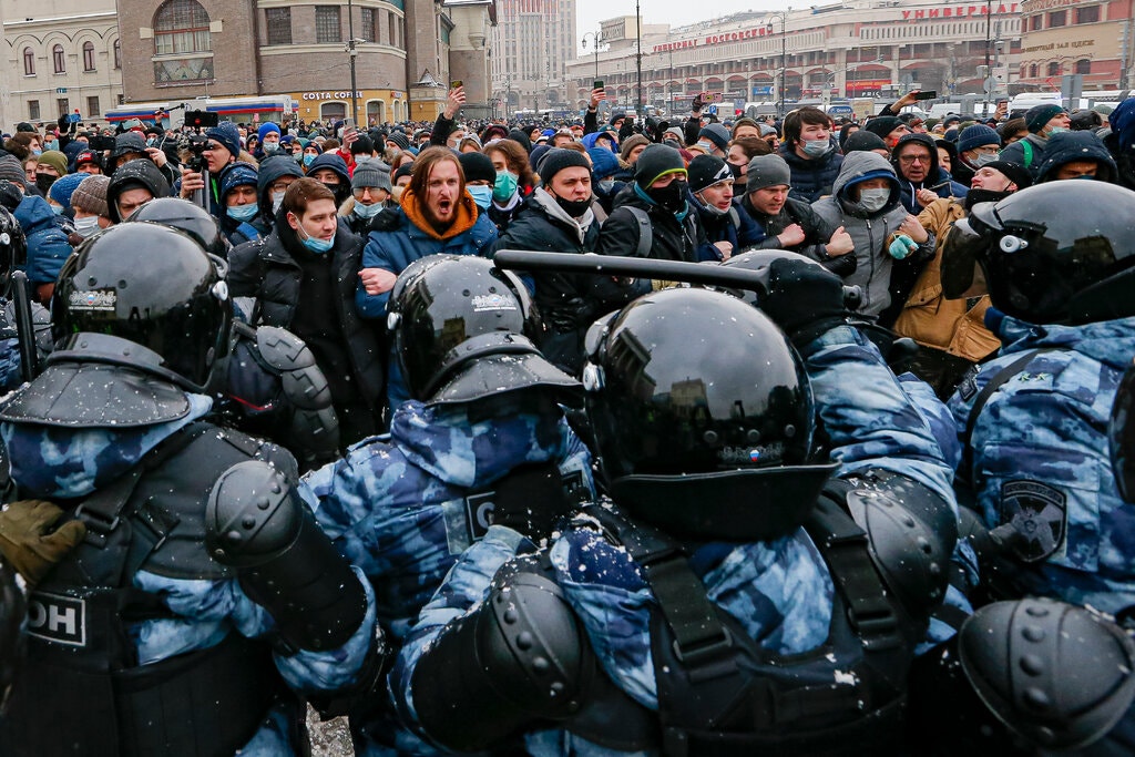 Навальный загнал Путина в цугцванг – The New York Times
