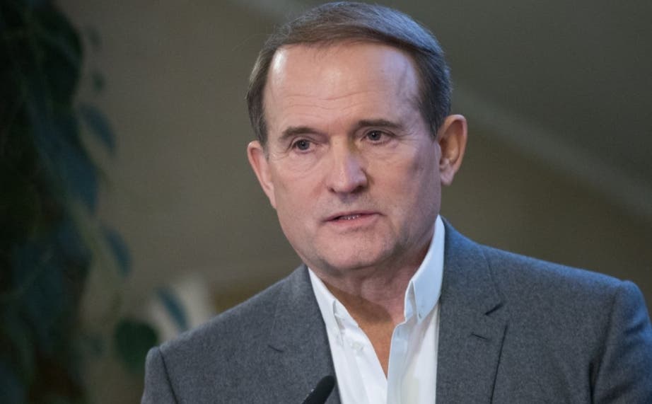 Медведчук заявил, что следующим президентом станет Порошенко и рассказал, как изменилась его жизнь после введения санкций