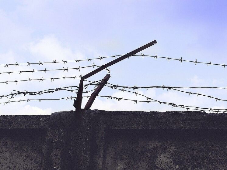 "На уши надели две петли, по проводам пустили ток". Журналист Есипенко рассказал, как его пытали сотрудники ФСБ