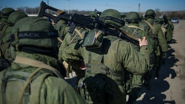Путин готов вводить на Донбасс регулярные войска и пробивать коридор в Крым