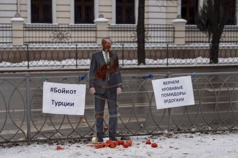 «Кто развалил Совецкий Союз? Можем повторить…»