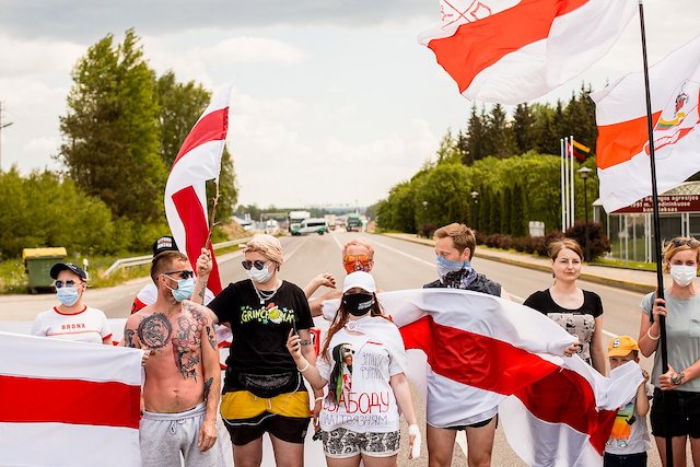 Две стороны отрицательной селекции