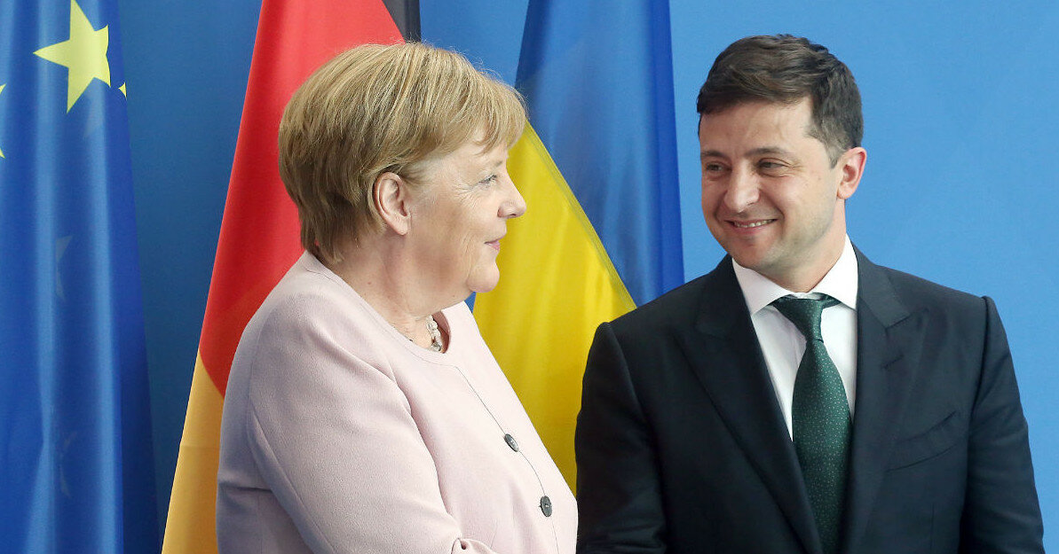 Меркель пригласила Зеленского в Германию для обсуждения урегулирования ситуации на Донбассе