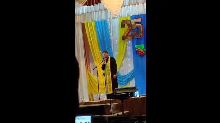 «Слава Украине — г*вно России»: На Днепропетровщине священник обратился к прихожанам и служителям УПЦ