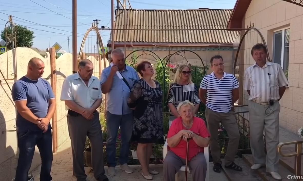«Родная гавань пришла и наехала на нас». Крымчане обратились к Путину. У них отбирают землю (Видео)