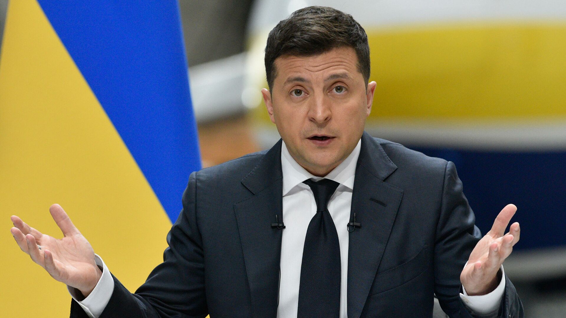 Перестав быть "президентом мира" в глазах даже своих поклонников, да еще и на фоне экономических проблем, президент Зеленский продолжит терять электоральные симпатии