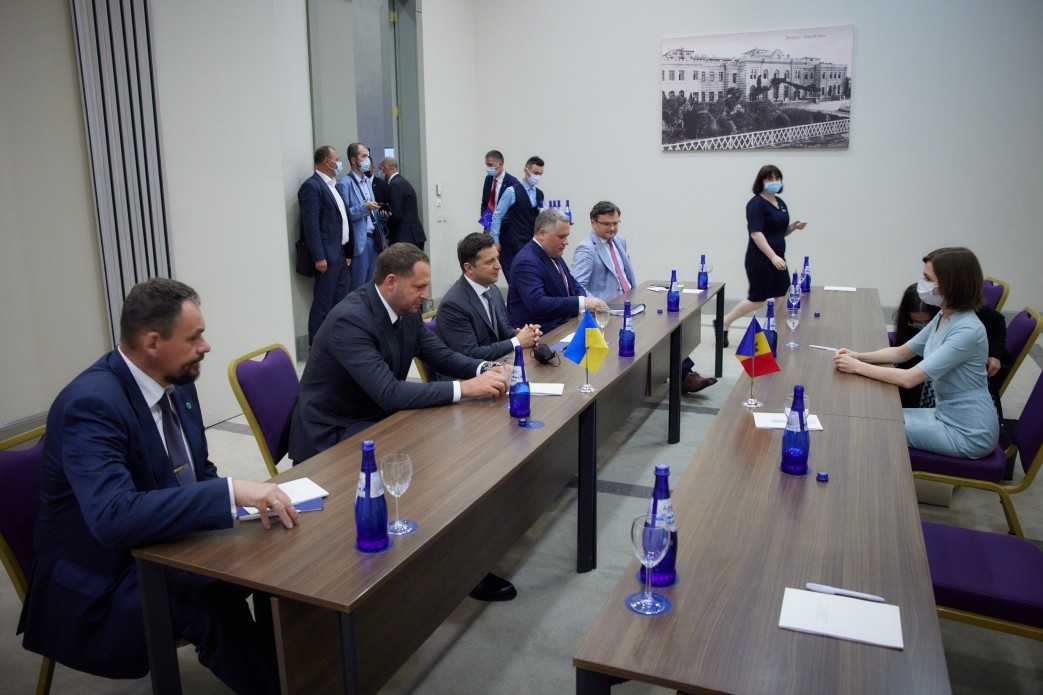Об Украине, без зелени