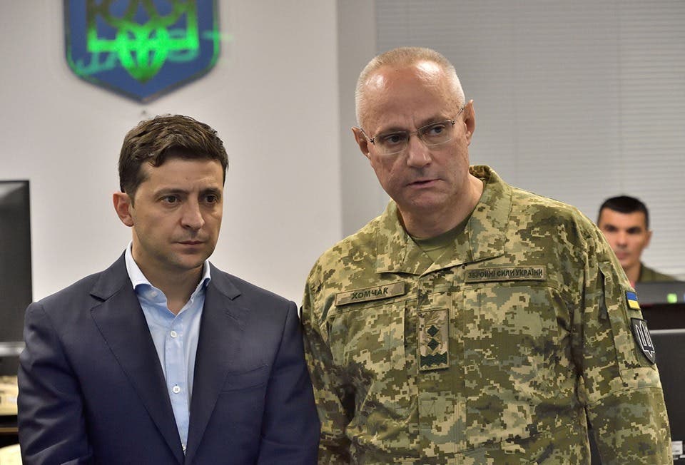 Для Зеленского «неприкасаемых» нет: почему заменили главнокомандующего ВСУ