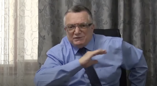 Ты гавкаешь и воняешь, как свинья: Доктор, который жжет ...