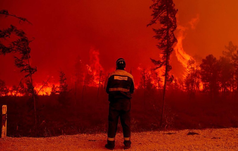 Пожары – это на Западе. А у нас в Якутии – термоточка
