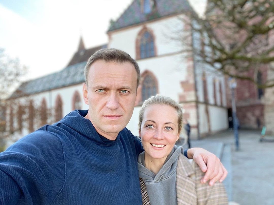 "Это так классно – гордиться своим близким человеком каждую секунду". Навальная написала пост о муже