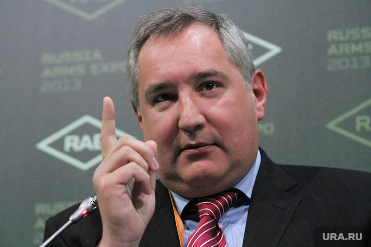 Рогозин нашел отмазку, почему застопорилась российская космическая программа и о переброске США спецназа на корабле Илона Маска